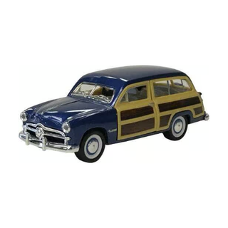 Die Cast 1949 Ford Woody Wagon 