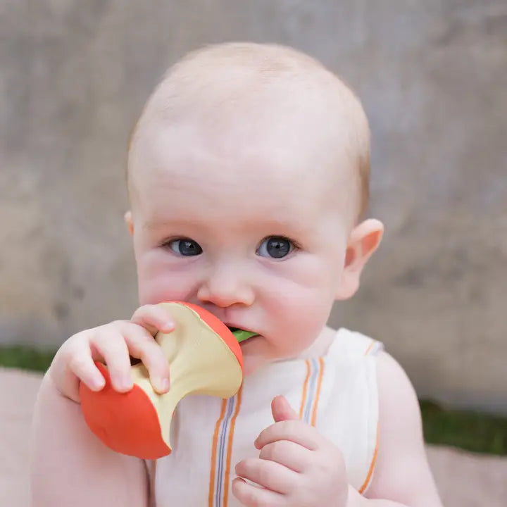 Oli & Carol Pepa the Apple Teether